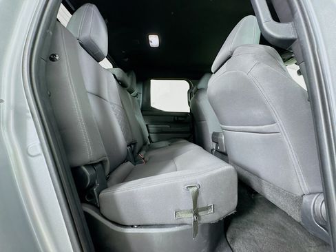 Certified 2024 Toyota Tacoma SR5 AWD/4WD image 25