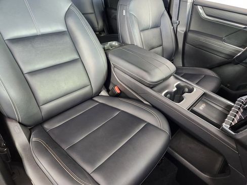 Used 2024 GMC Acadia Elevation AWD/4WD image 11