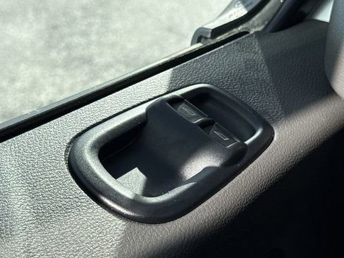 Used 2025 Ford Transit 350 XLT image 25