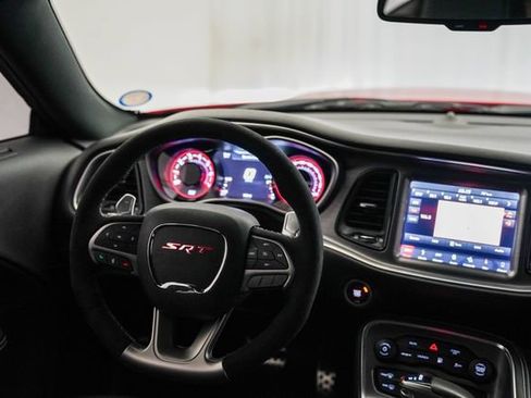 Used 2018 Dodge Challenger SRT Demon RWD image 4