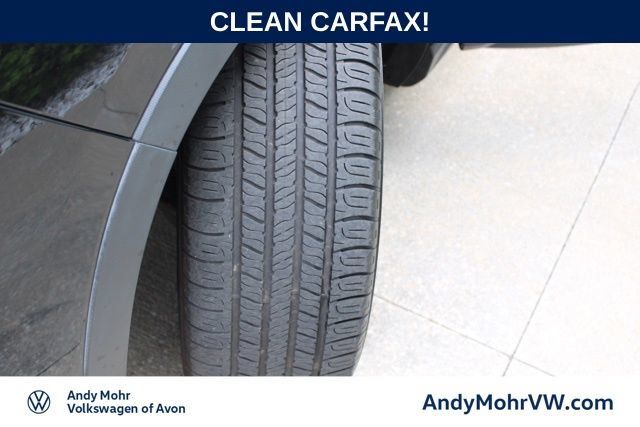 Used 2021 Subaru Ascent Limited AWD/4WD image 13