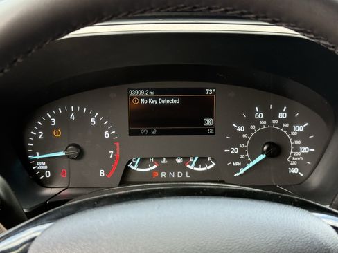Used 2022 Ford Escape SEL FWD image 18