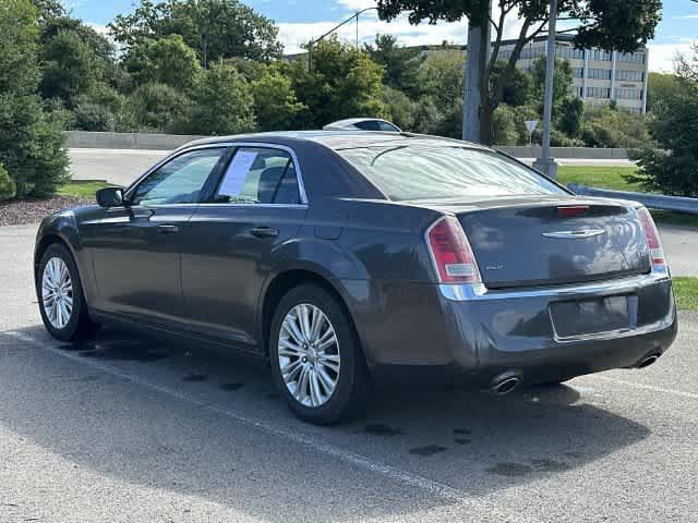 Used 2014 Chrysler 300 AWD w/ Driver Convenience Group image 22