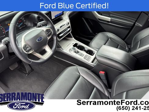 Used 2023 Ford Explorer XLT w/ Equipment Group 202A RWD image 13