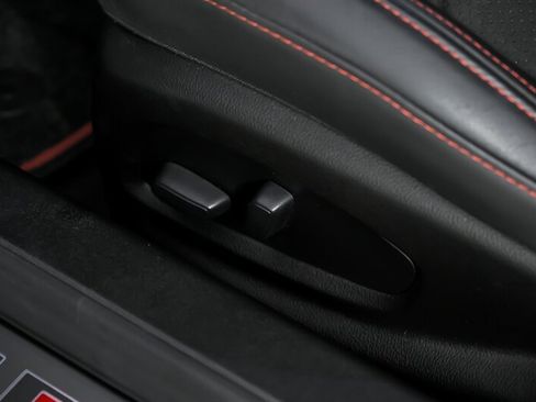 Used 2021 Chevrolet Camaro ZL1 RWD image 22