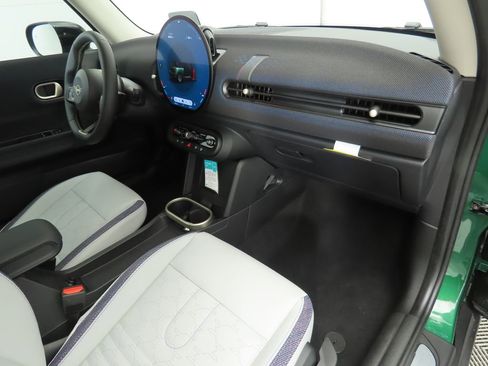 New 2026 MINI Cooper S image 17