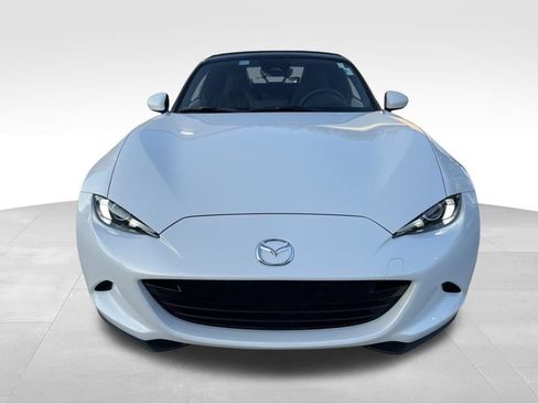 Used 2024 MAZDA MX-5 Miata Grand Touring RWD image 2
