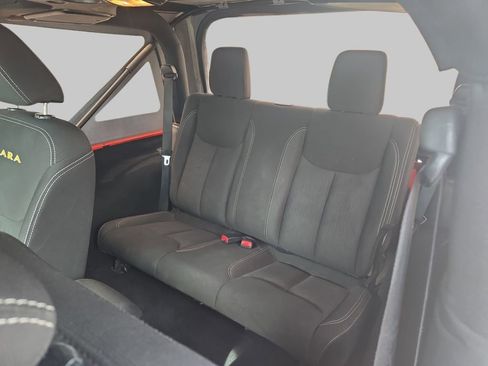 Used 2015 Jeep Wrangler Sahara w/ Dual Top Group AWD/4WD image 12