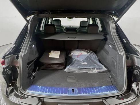 New 2026 Porsche Cayenne E-Hybrid AWD/4WD image 28