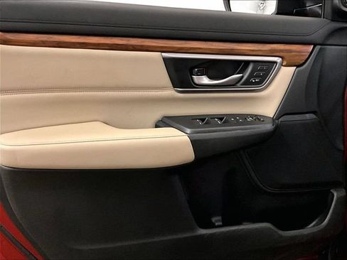Used 2017 Honda CR-V Touring image 22