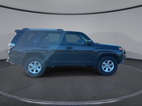 Used 2024 Toyota 4Runner SR5 RWD image 9