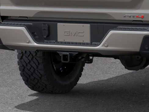 New 2026 GMC Canyon AT4 w/ Technology Plus Package AWD/4WD image 14