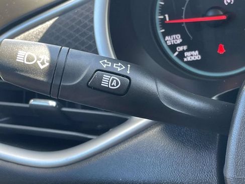 Used 2024 Chevrolet Malibu LT FWD image 23