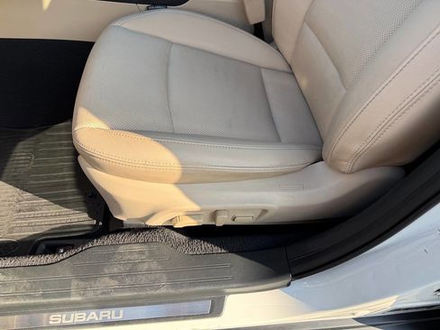 Used 2015 Subaru Outback 3.6R Limited AWD/4WD image 65