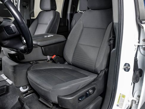 Used 2023 Chevrolet Silverado 2500 LT image 30