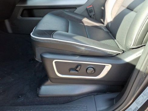 New 2026 RAM 1500 Laramie image 7