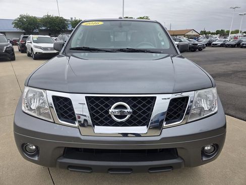 Used 2016 Nissan Frontier SV w/ SV Value Truck Package AWD/4WD image 8