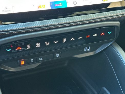 New 2026 Jeep Cherokee Limited AWD/4WD image 20
