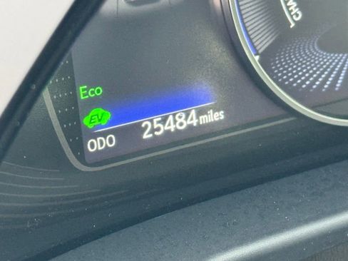 Certified 2023 Lexus ES 300h Ultra Luxury image 18