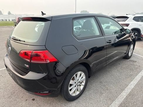 Used 2016 Volkswagen Golf 2-Door FWD image 5
