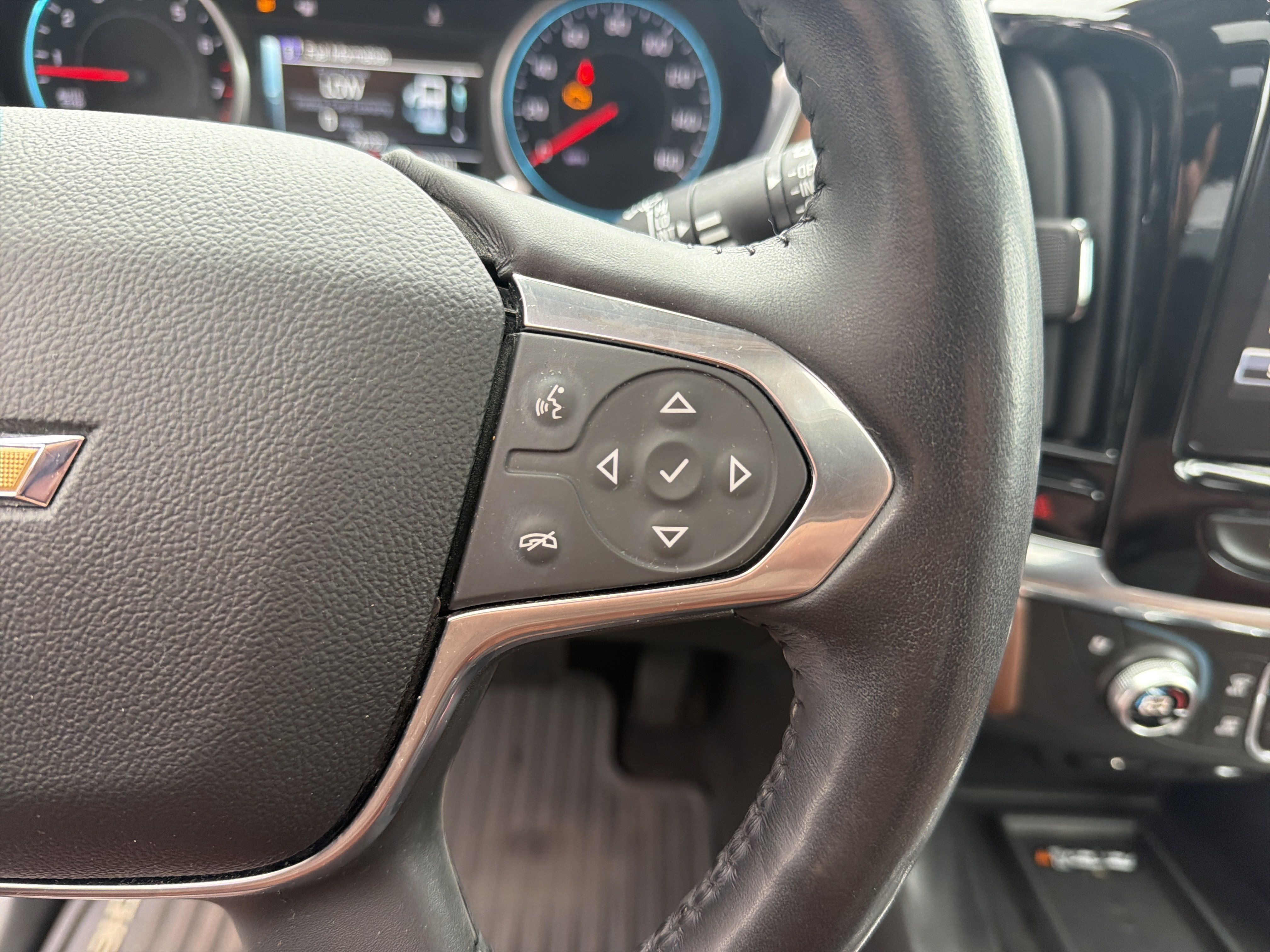 Used 2018 Chevrolet Traverse High Country AWD/4WD image 20