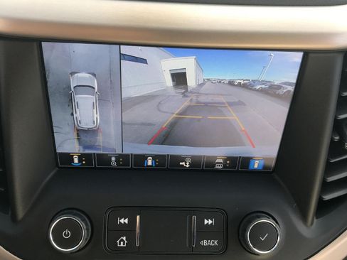 Used 2022 GMC Acadia Denali w/ Denali Ultimate Package AWD/4WD image 37
