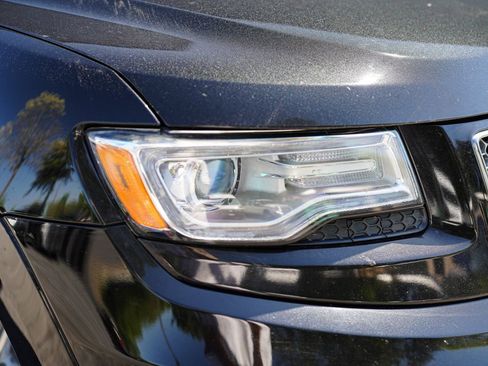 Used 2015 Jeep Grand Cherokee Summit w/ Trailer Tow Group IV image 7