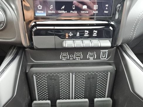 New 2026 RAM 1500 Limited w/ Night Edition AWD/4WD image 20