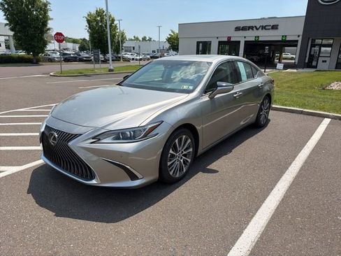 Used 2021 Lexus ES 350 w/ Premium Package FWD image 9
