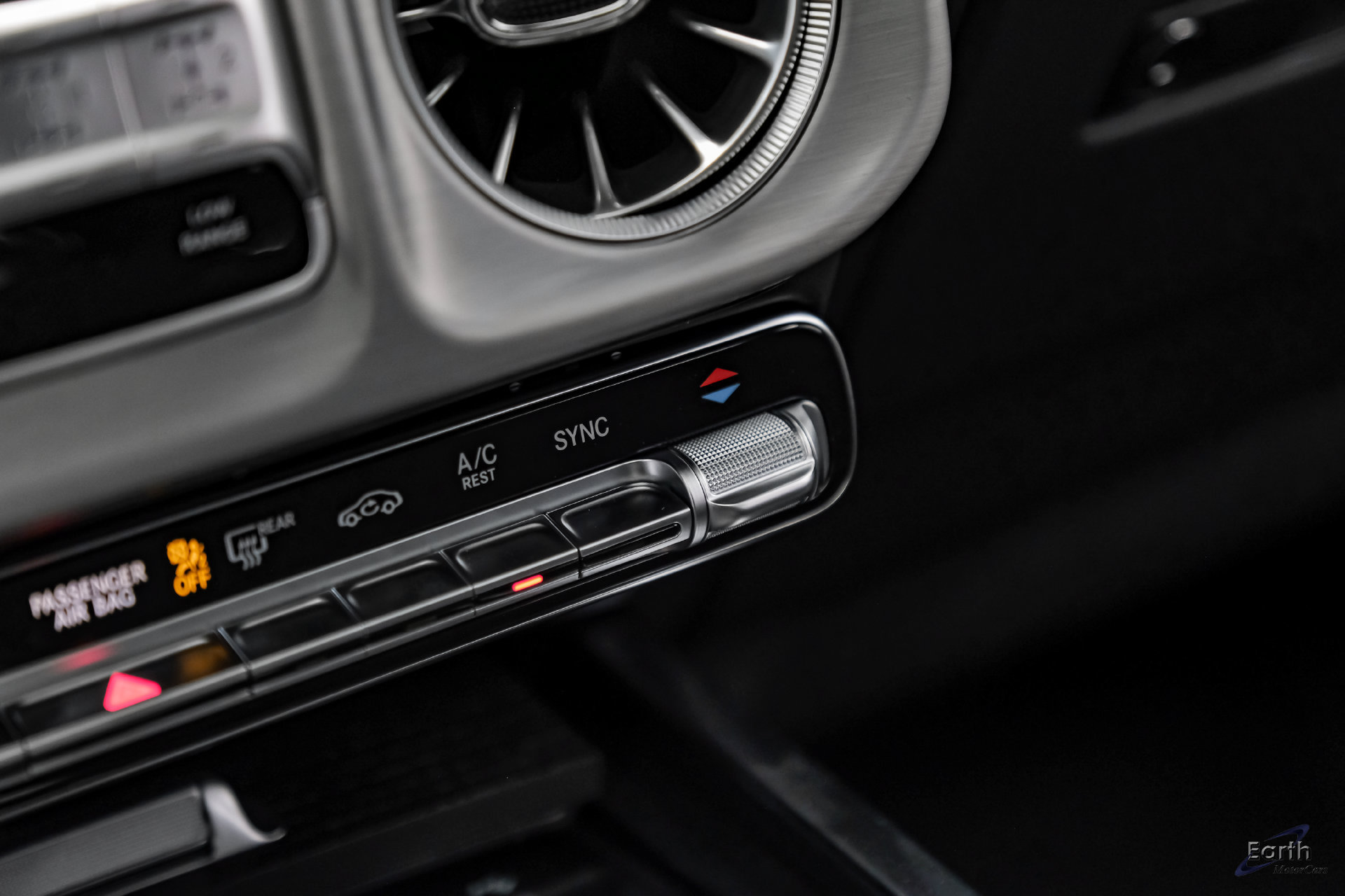 Used 2027 Mercedes-Benz G 63 AMG 4MATIC image 68