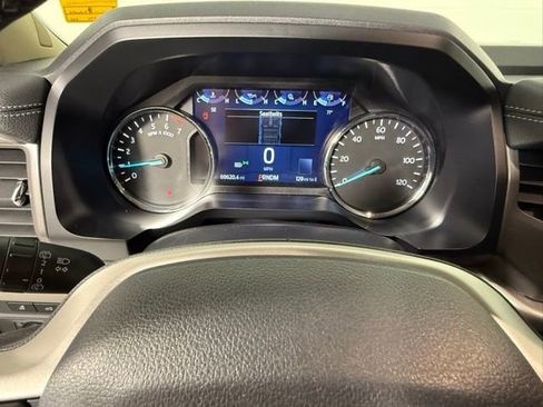 Used 2022 Ford Expedition XLT image 21