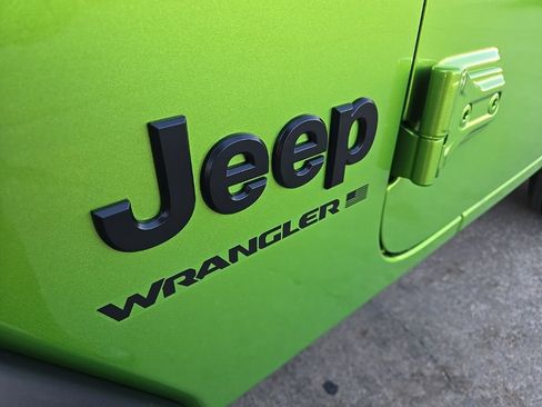 New 2026 Jeep Wrangler Sport AWD/4WD image 20