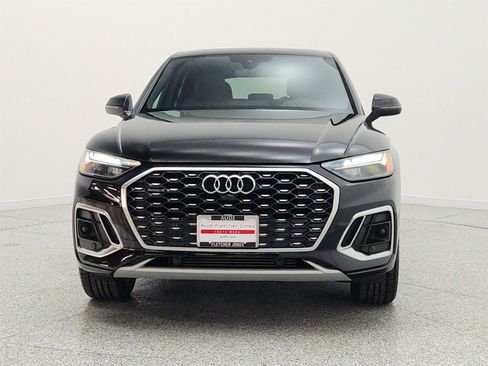 Used 2023 Audi Q5 2.0T Premium Plus w/ Premium Plus Package AWD/4WD image 2
