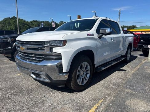 Used 2021 Chevrolet Silverado 1500 LTZ AWD/4WD image 1