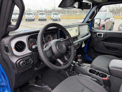 New 2026 Jeep Gladiator Willys image 9