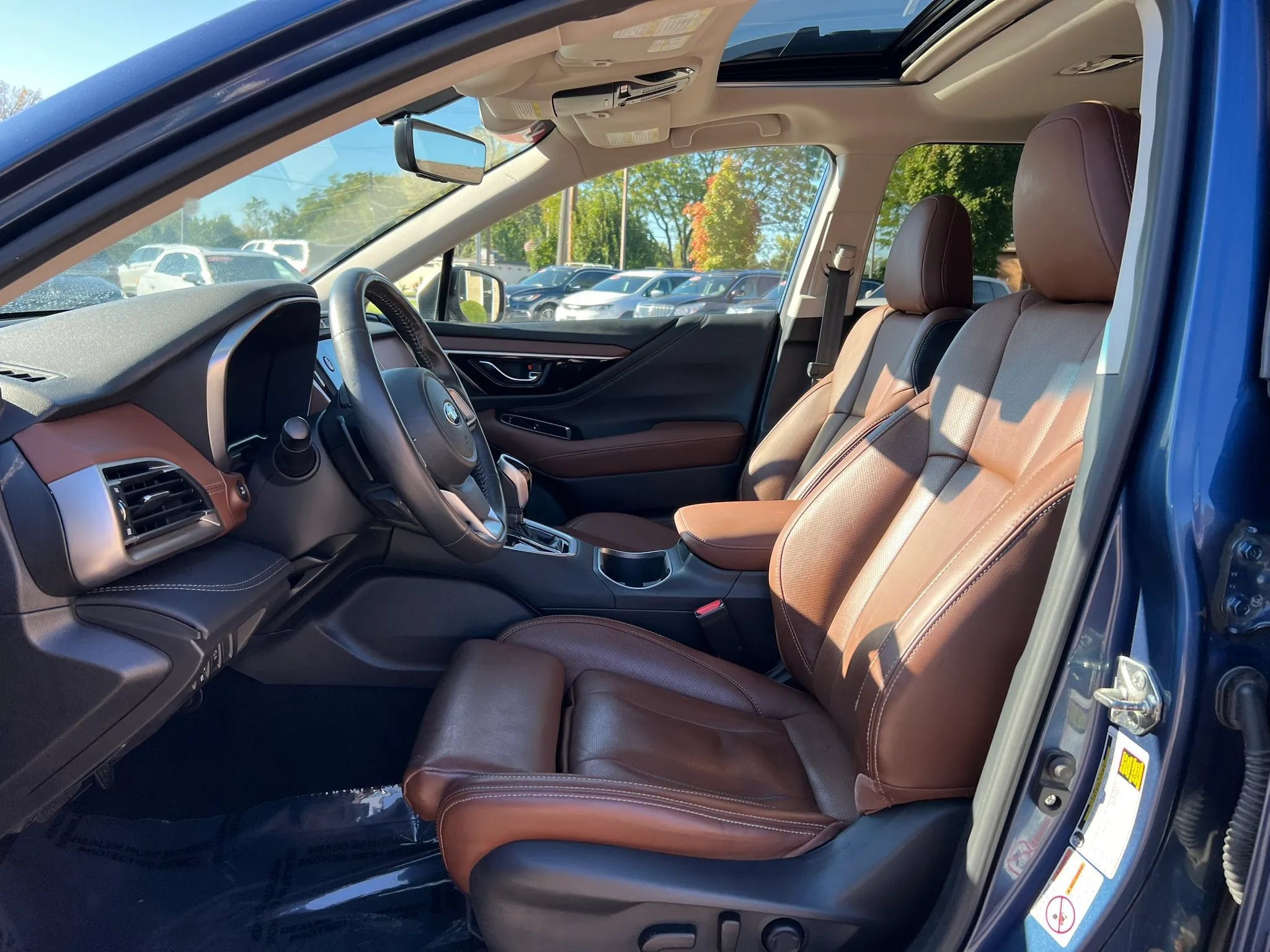 Used 2020 Subaru Outback Touring XT AWD/4WD image 17
