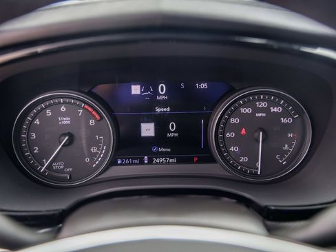 Used 2024 Cadillac XT5 Premium Luxury w/ Technology Package image 11