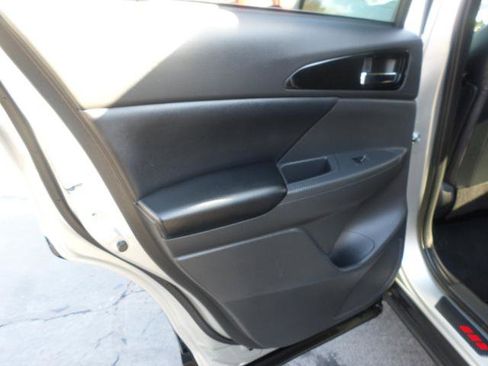 Used 2024 Mitsubishi Eclipse Cross SE image 32