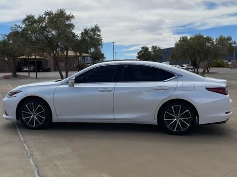 Used 2023 Lexus ES 350 w/ Premium Package FWD image 5