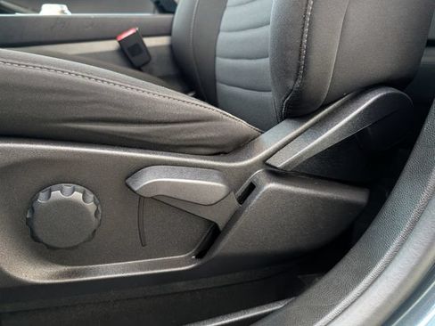 Used 2023 Ford Edge SE AWD/4WD image 24