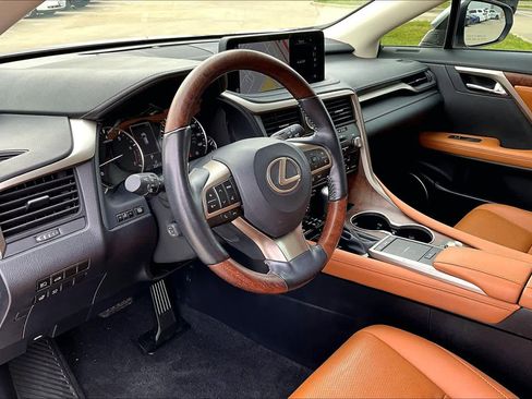 Used 2022 Lexus RX 350L FWD w/ Premium Package image 17