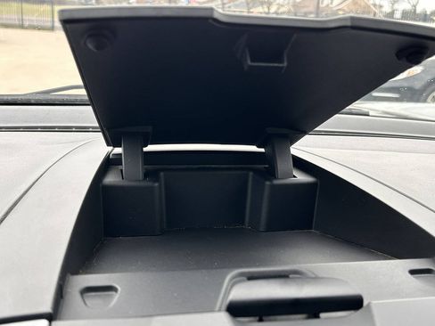 Used 2019 Ford Edge SE FWD image 30