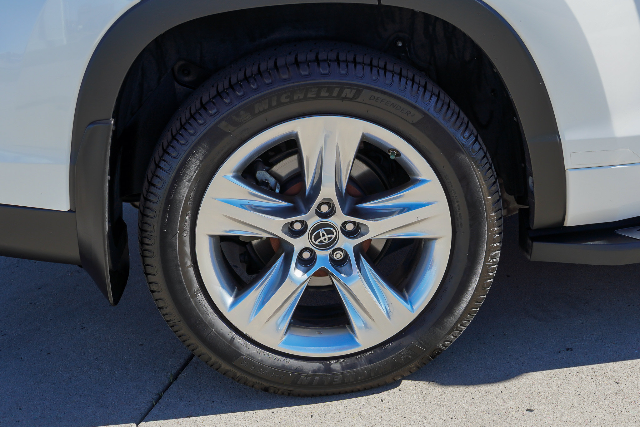 Used 2019 Toyota Highlander Limited AWD/4WD image 11