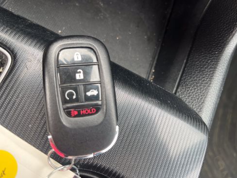 Used 2023 Honda Civic Sport image 30