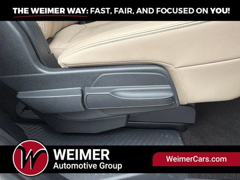 Used 2023 Ford Expedition XLT AWD/4WD image 21