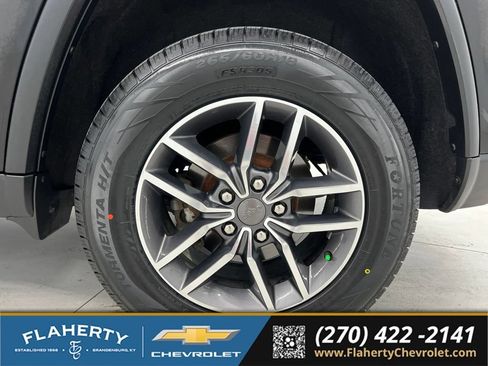Used 2019 Jeep Grand Cherokee Limited AWD/4WD image 20