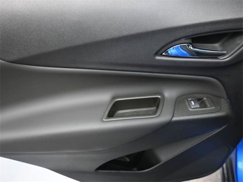 Used 2024 Chevrolet Equinox LT image 19