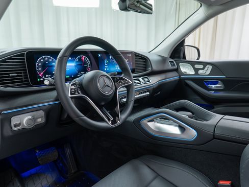 Certified 2026 Mercedes-Benz GLE 450e 450e 4MATIC image 12