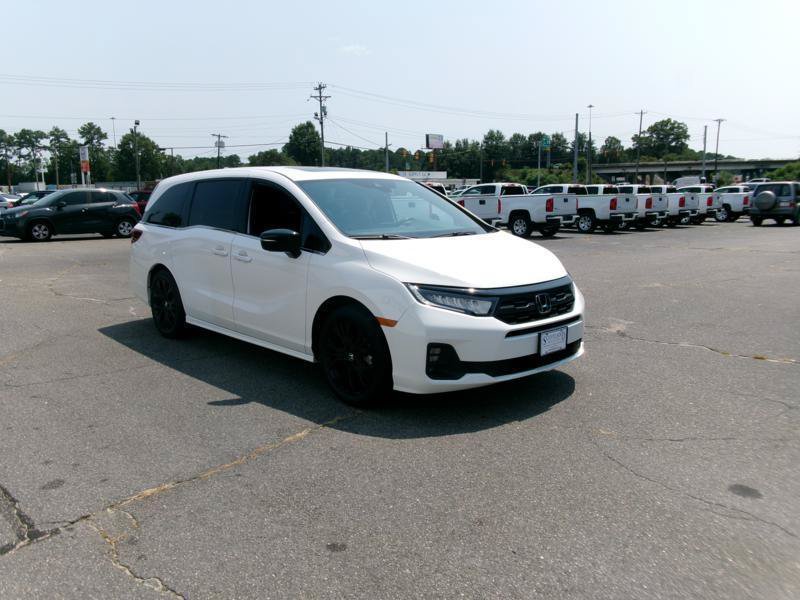 Used 2025 Honda Odyssey Sport-L image 4