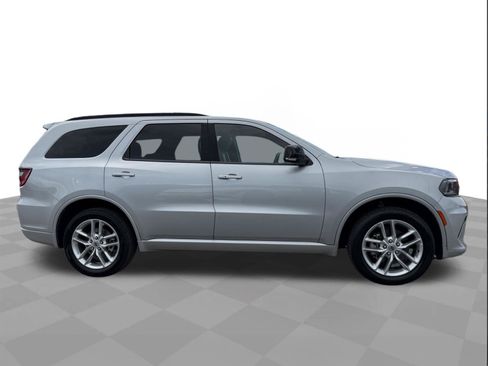 Used 2024 Dodge Durango GT AWD/4WD image 6